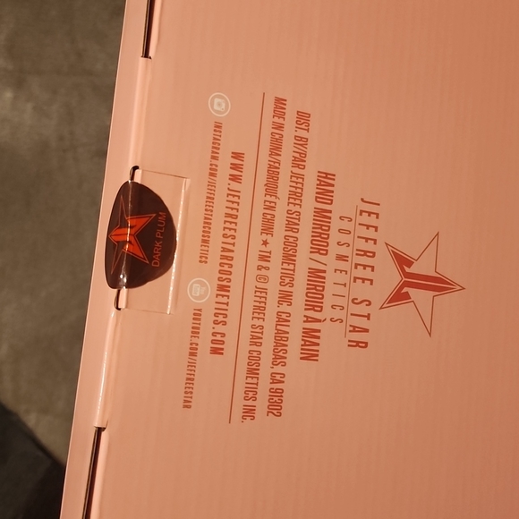 💫Jeffree Star Mirror - Picture 3 of 3